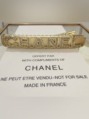 Compliments of CHANEL - Gold Rhinestone Metal Hair Clip - New in bag